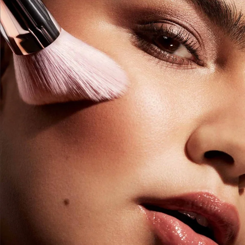 Fenty Beauty Blush Brush 155